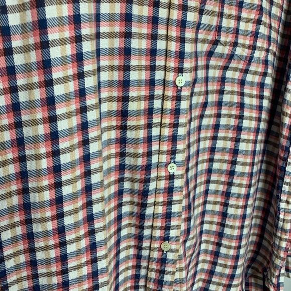 Madewell boyfriend flannel shirt. Large - Picture 6 of 7